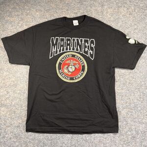 U.S. Marine Corps TShirt Men’s XL Short Sleeve USMC Semper Fi Clover Irish Patch